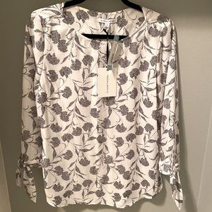 Beautiful Hawthorn Blouse